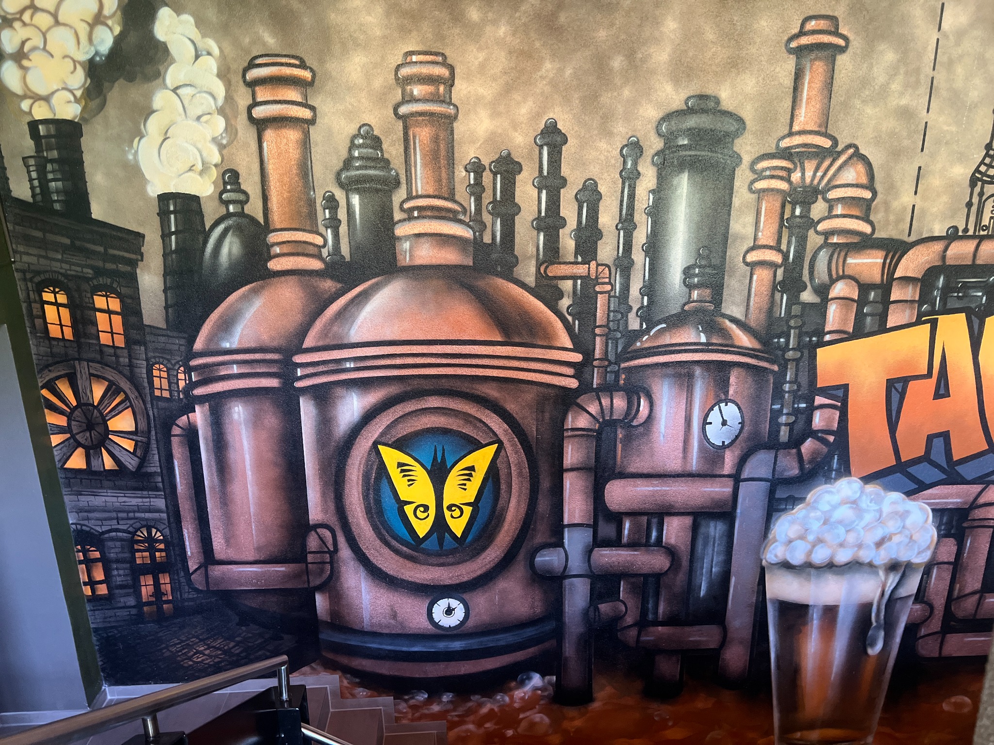 Historisches Brauereimotiv des TANKRAUM-Graffitis